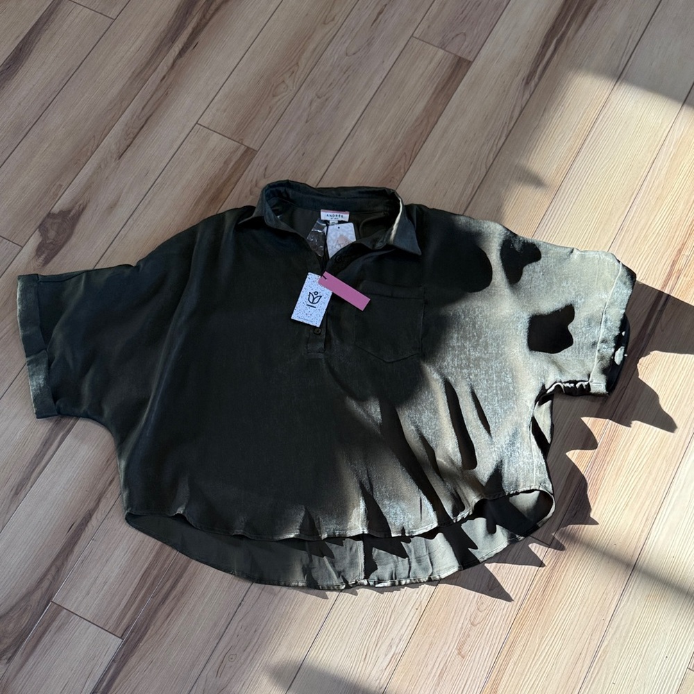 ANDREE BY UNIT Dark Green Button Down Shirt